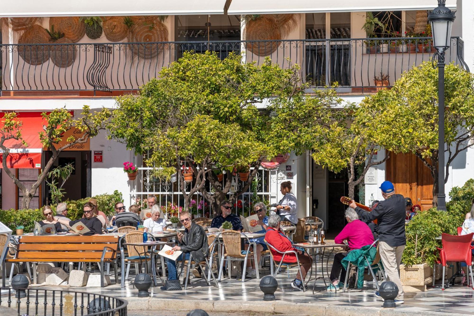 I Am La Posada Hotel And Apartment Benalmadena Exterior photo