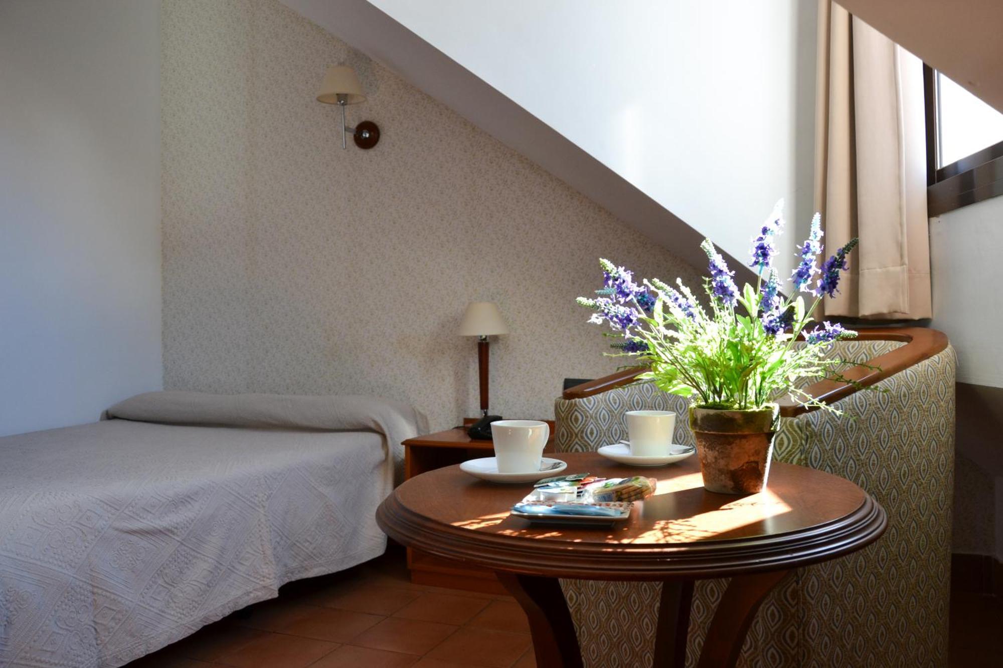 I Am La Posada Hotel And Apartment Benalmadena Room photo